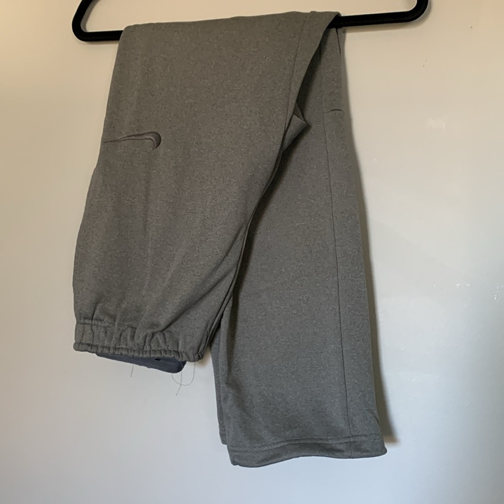 Nike Men's Light Gray Sweatpants